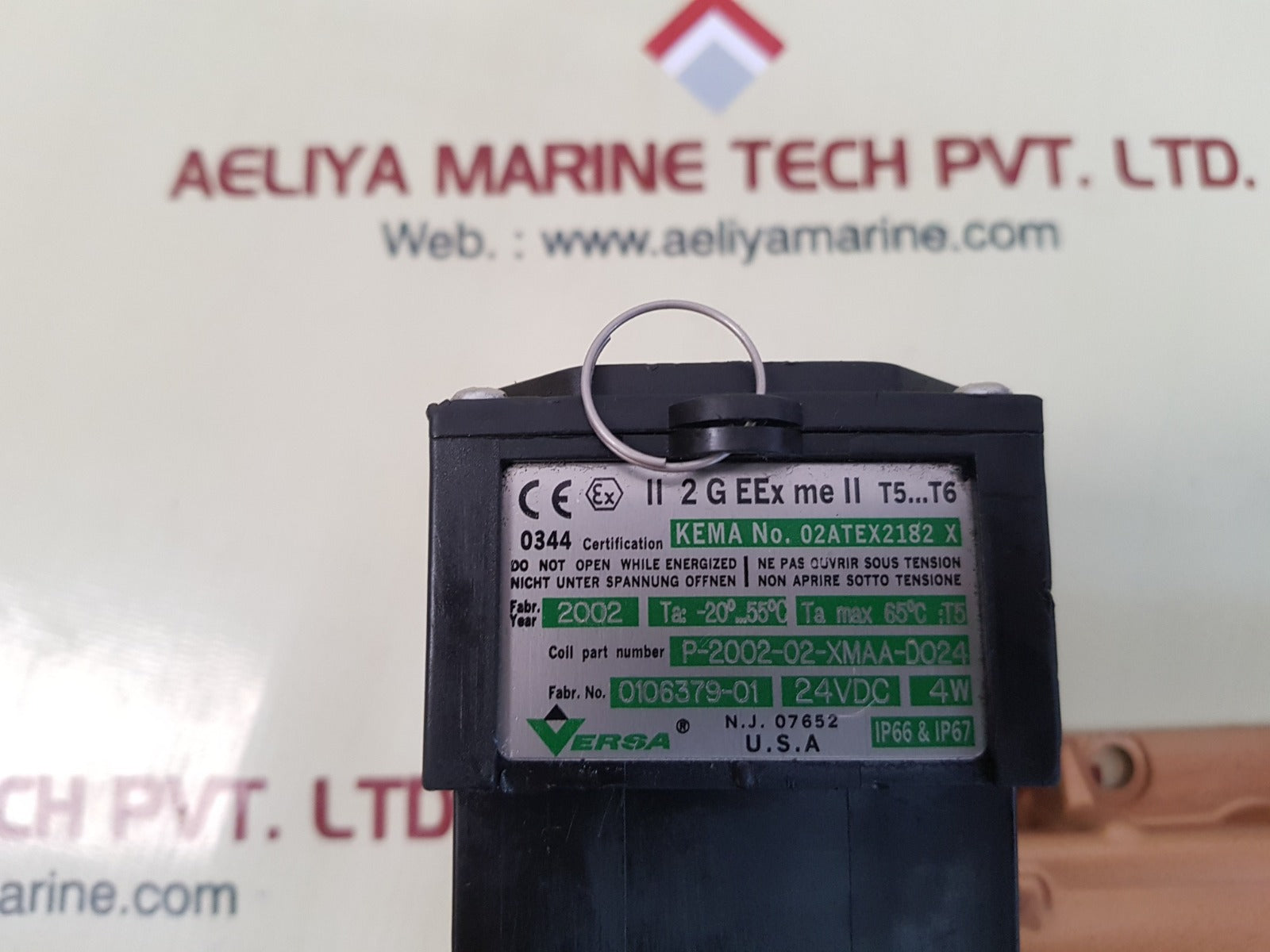 Versa vag-4532-173c-h-ms-xmaa-d024 pnuematic directional valve