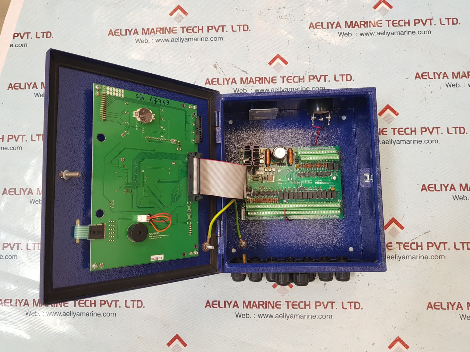 Martek marine navgard bnwas t06566459 bridge  navigational watch alarm system