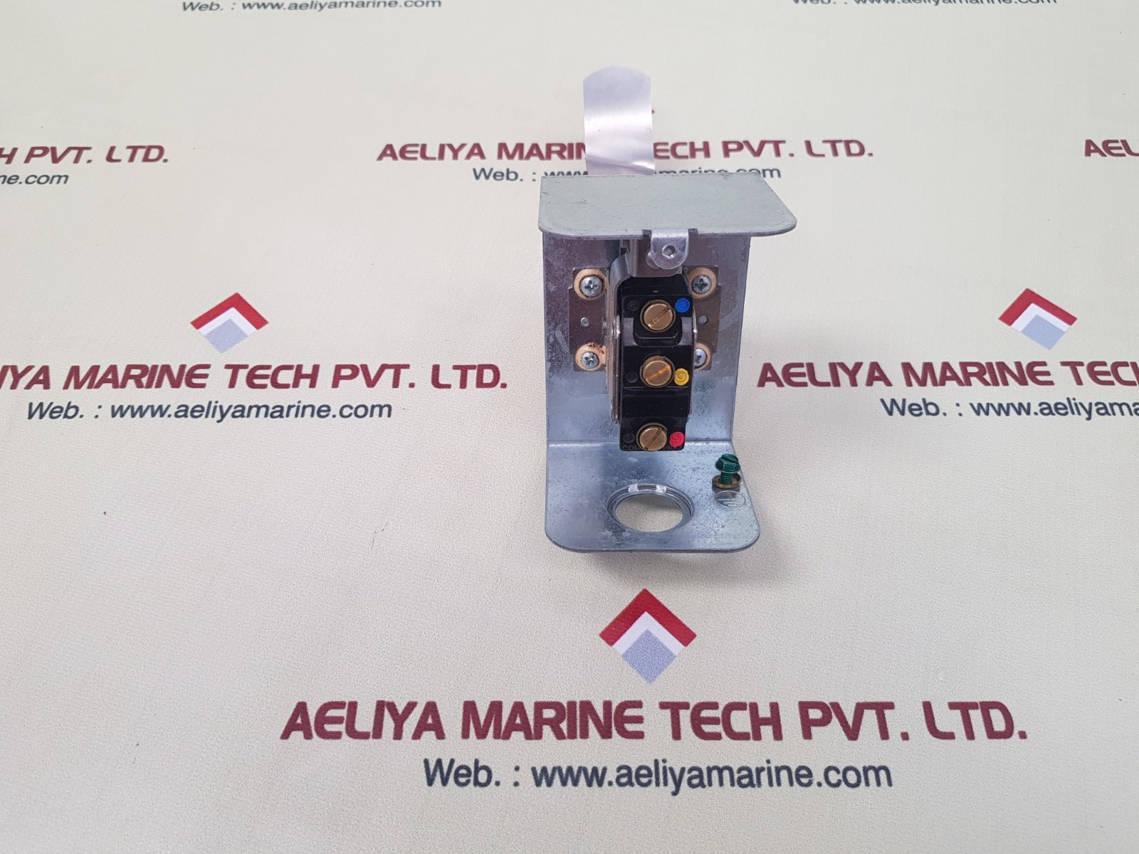 Johnson controls f61kb-11c flow control switch