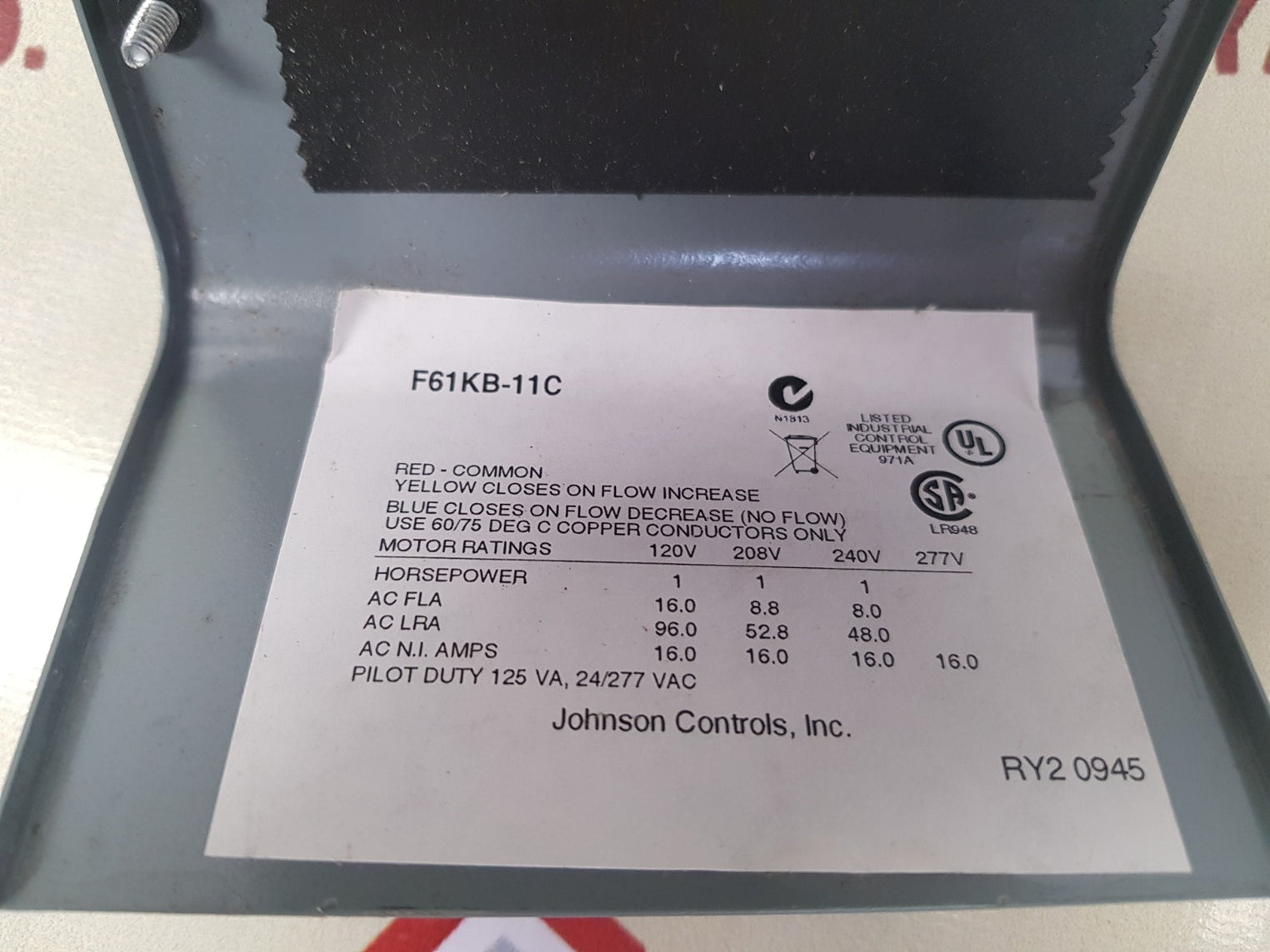 Johnson controls f61kb-11c flow control switch