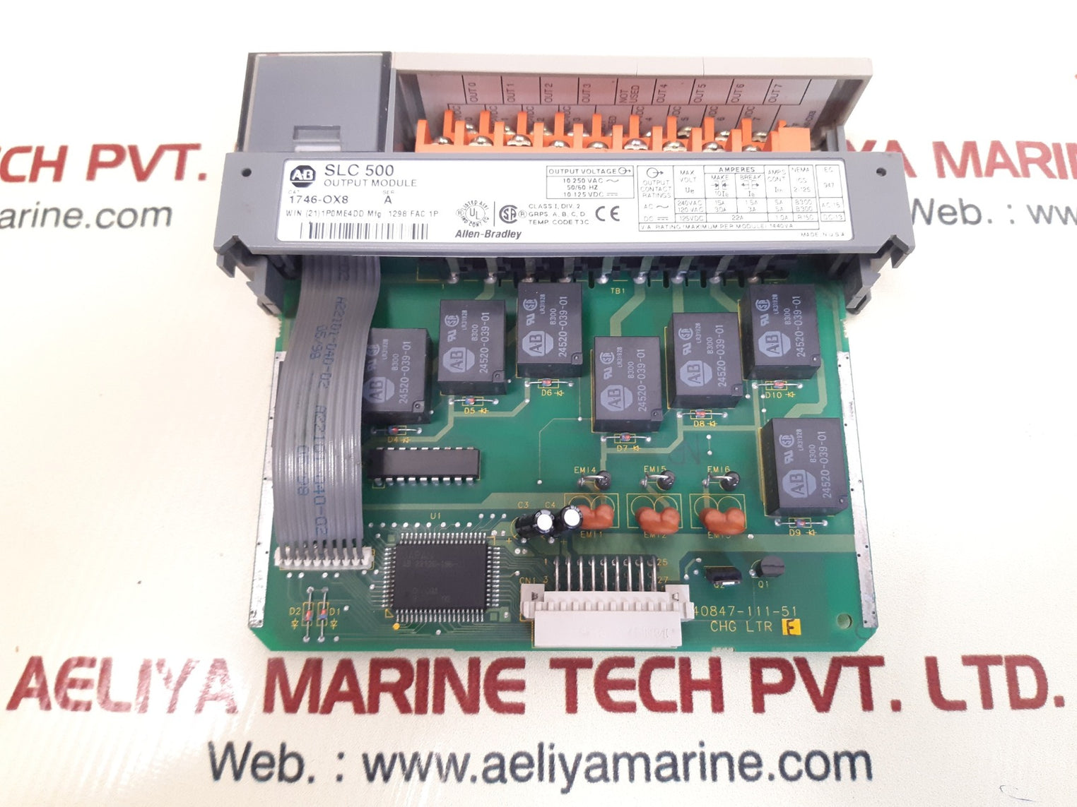 Allen-bradley 1746-ox8 ser.a slc 500 output module