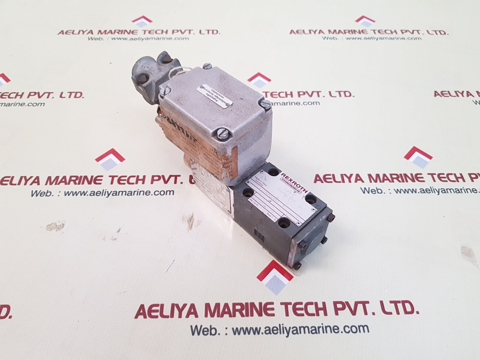 Hydronorma c47 360 1604 valve with rexroth 4we 6 d53/bg24nex