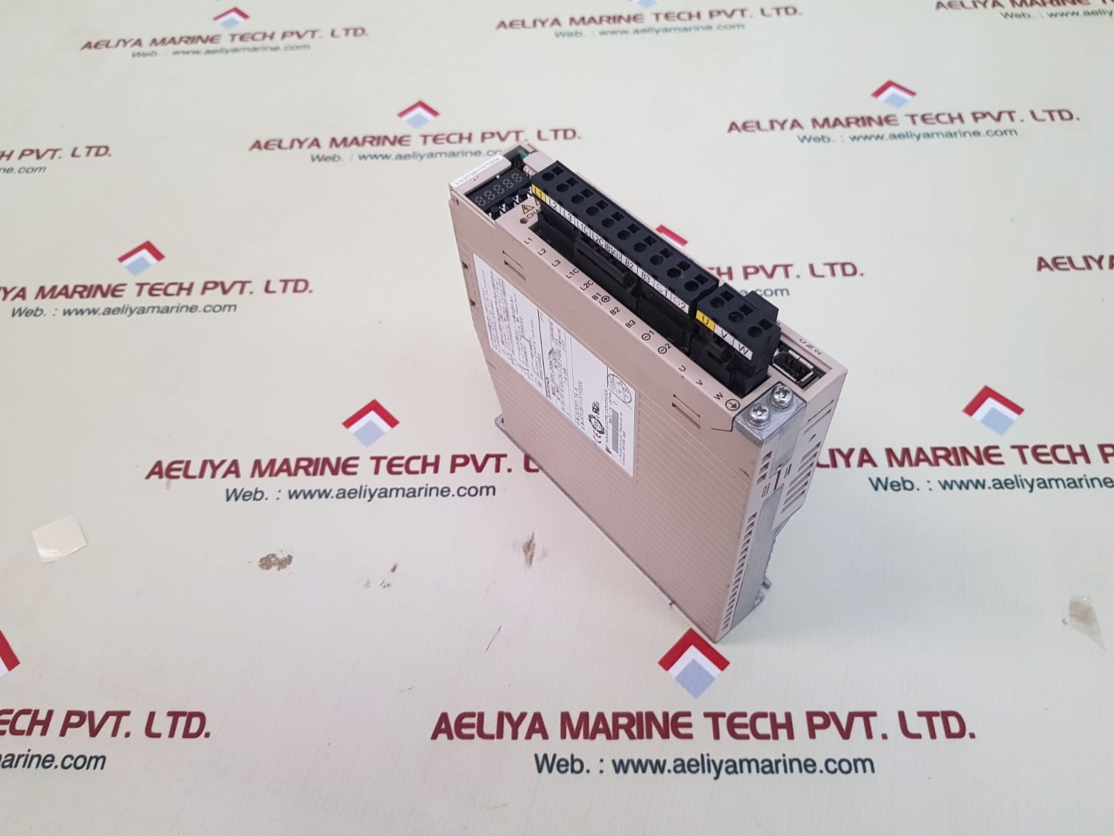Yaskawa sgdv-2r8a01a servopack servo drive 0g7091-1a-6