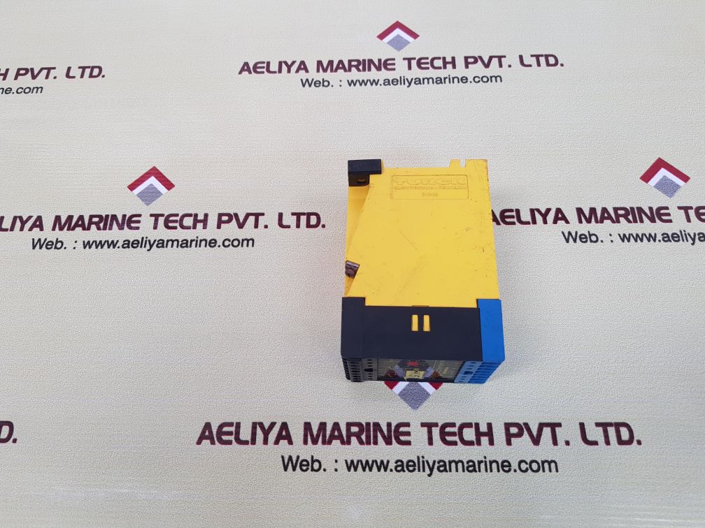 Turck ms 41-42 ex0-r multi safe logic amplifier-relay used