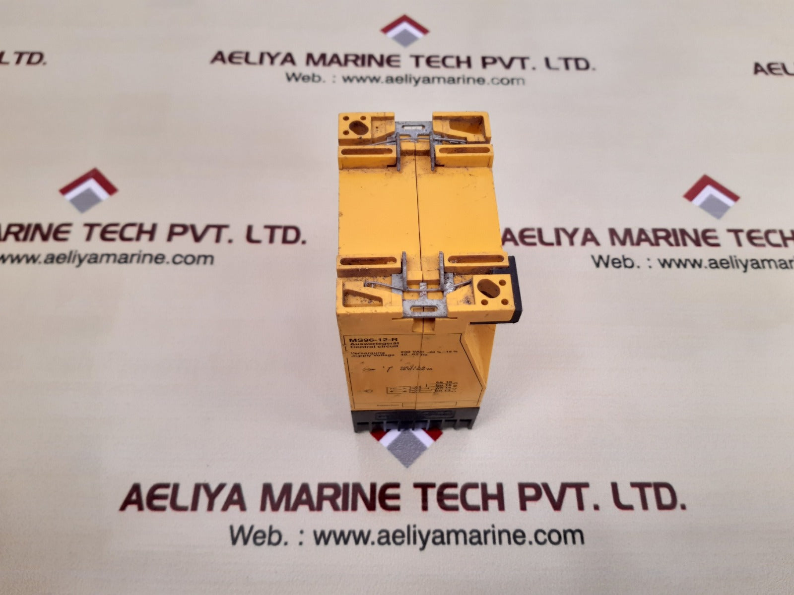 Turck ms96-12-r multi safe module
