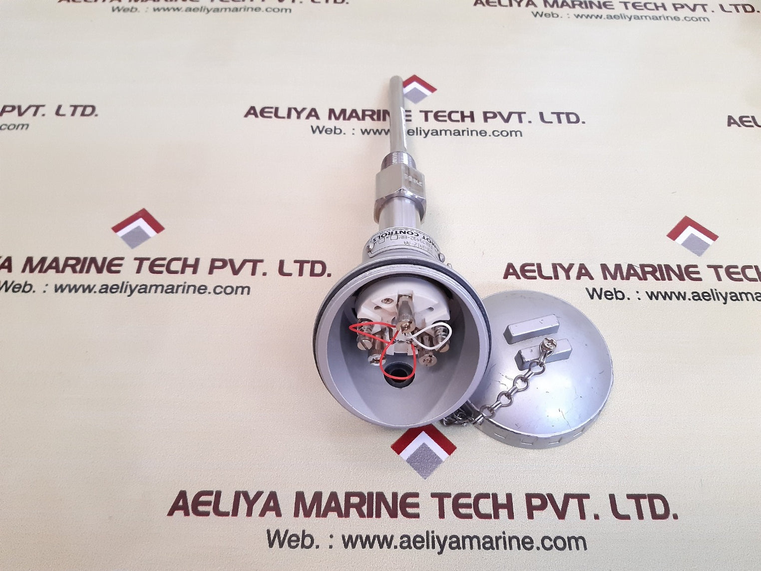 Amot 8060a12-aa temperature sensor 