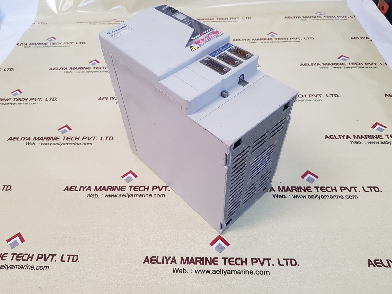 Allen-bradley 2094-bc02-m02-s integrated axis module ser c 