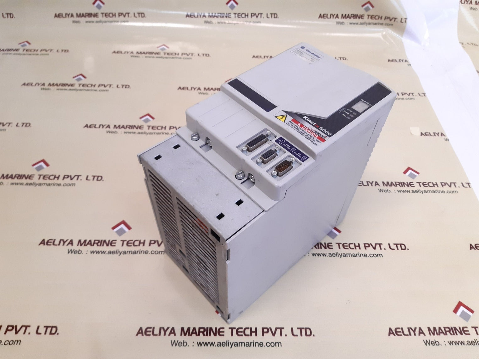 Allen-bradley 2094-bm05-s kinetix 6000 series c axis module 