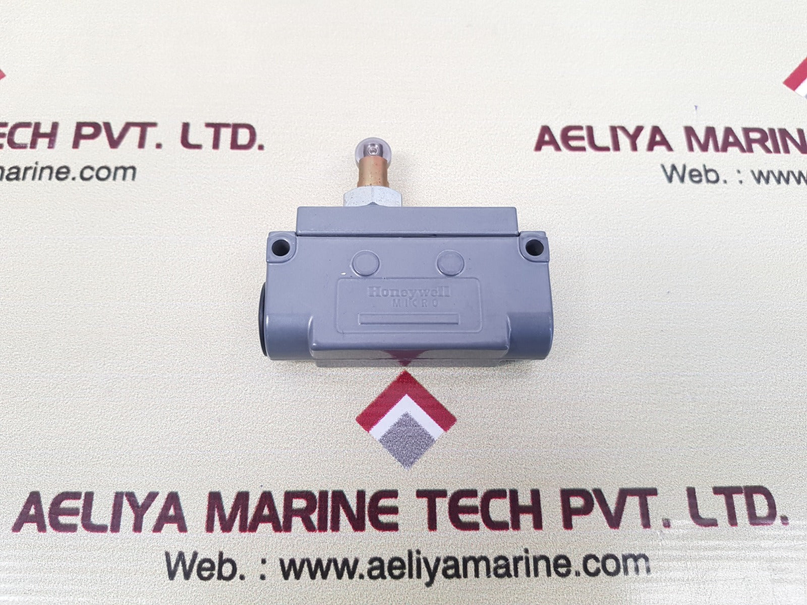 Honeywell bze9-2rq8pg enclosed switch 