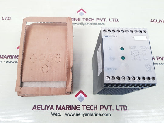 Siemens 3tk2804-0ag2 safety relay  110v 50/60 hz