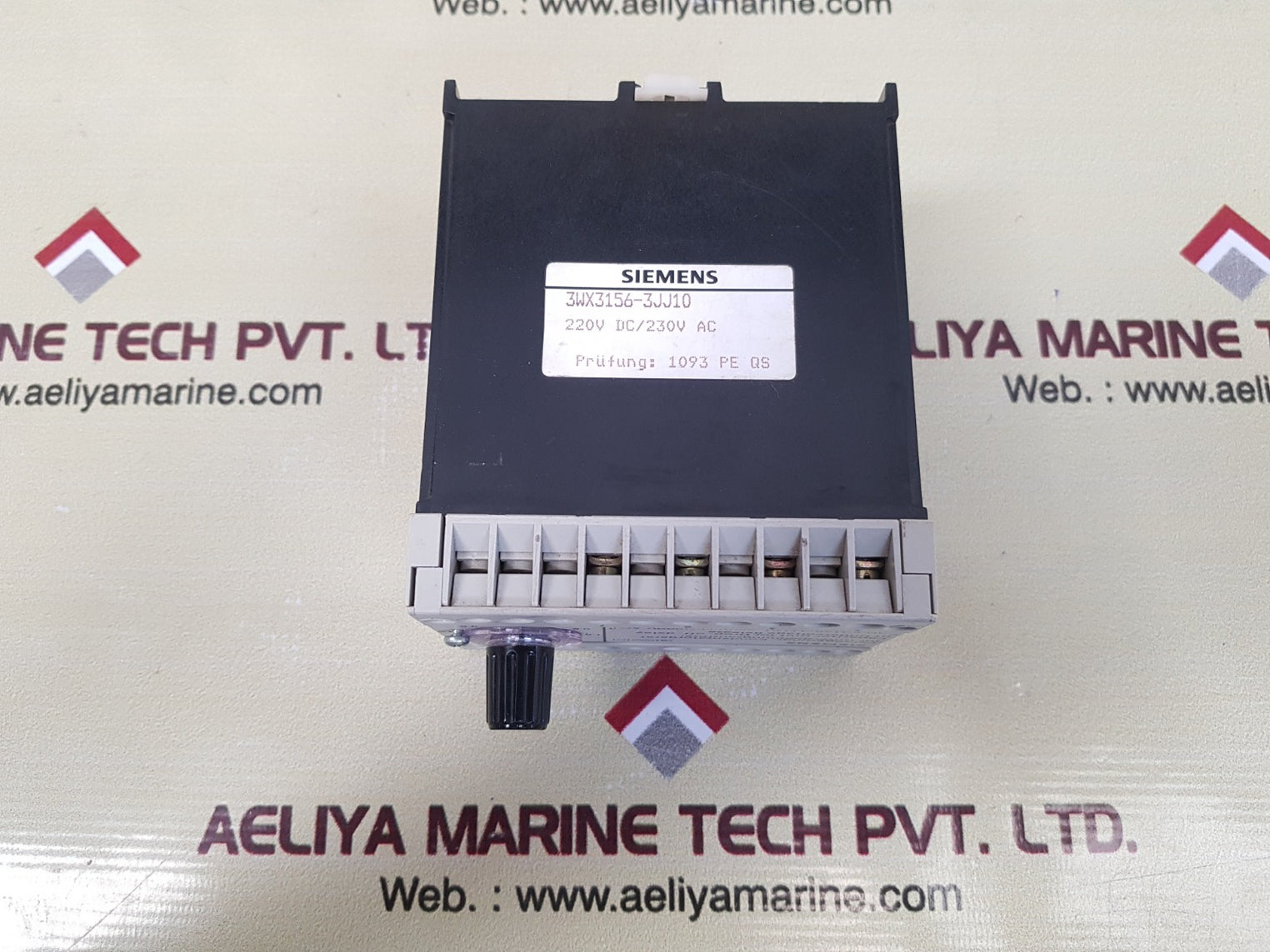 Siemens 3Wx3156-3Jj10 Capacitor Unit For Drop-off-delay Of Undervoltage Release