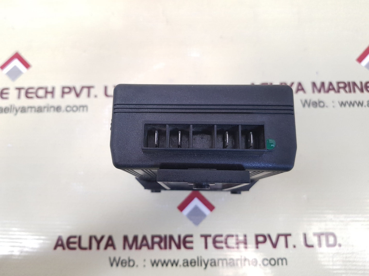 Alfatronix pv12s powerverter 