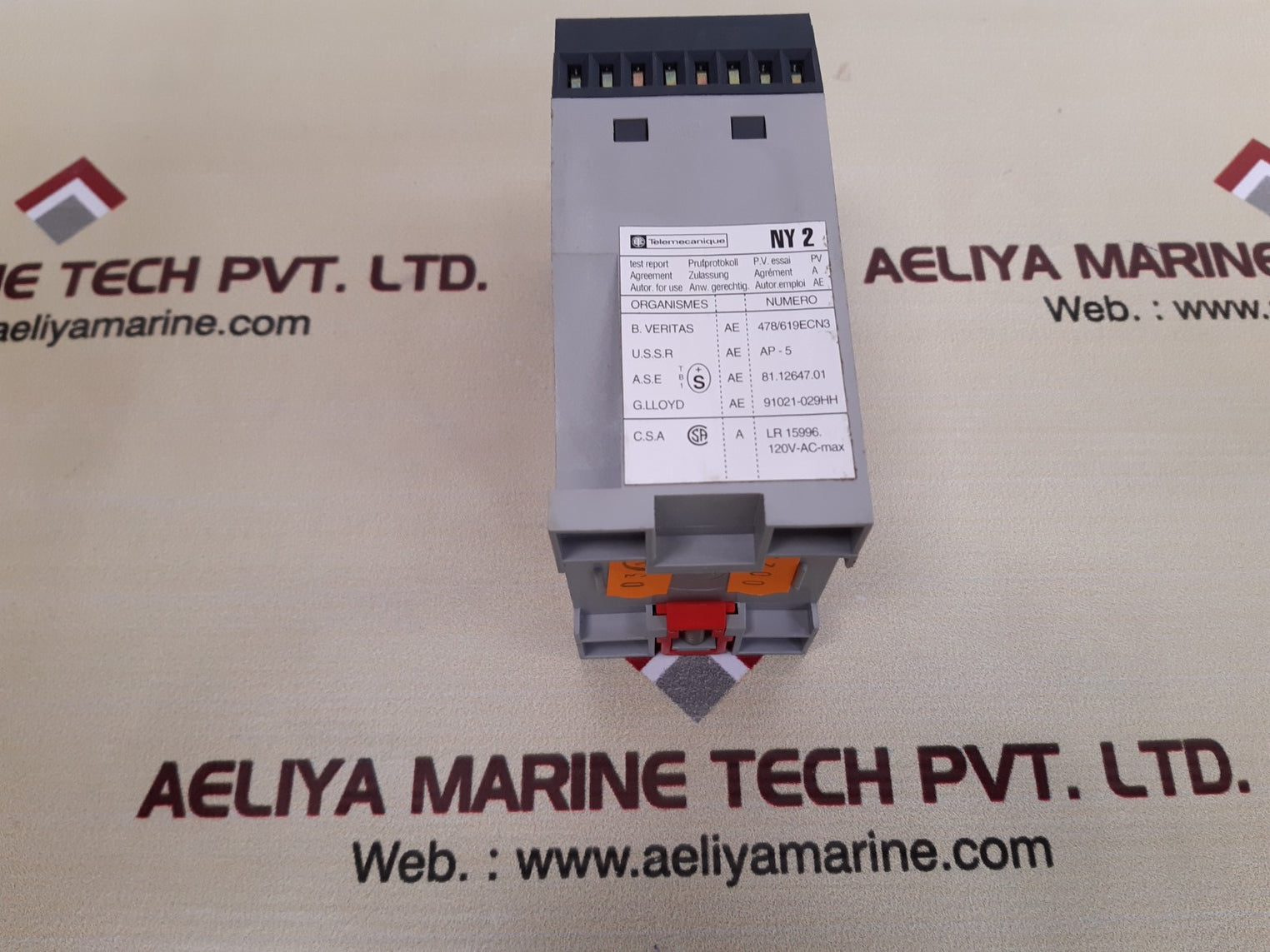 Telemecanique  ny2 b11 safety barrier relay 