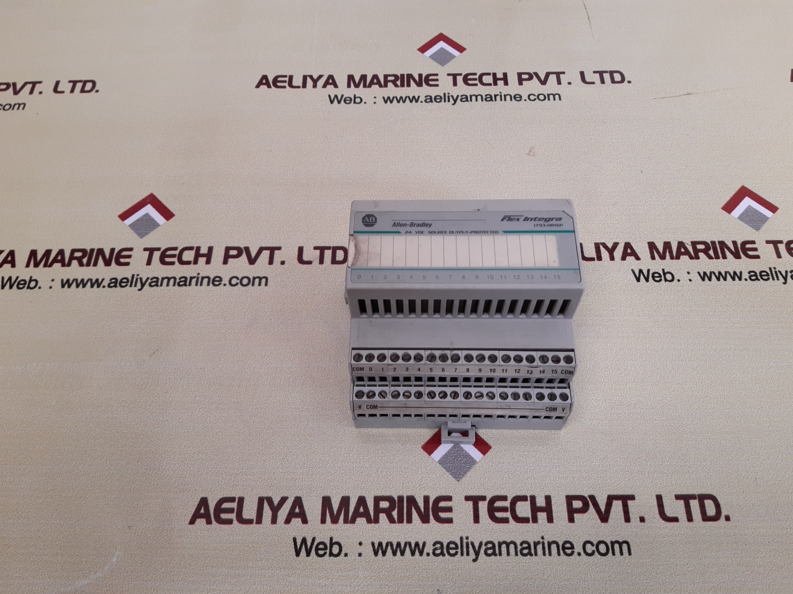 Allen-bradley 1793-ob16p ser a output module 