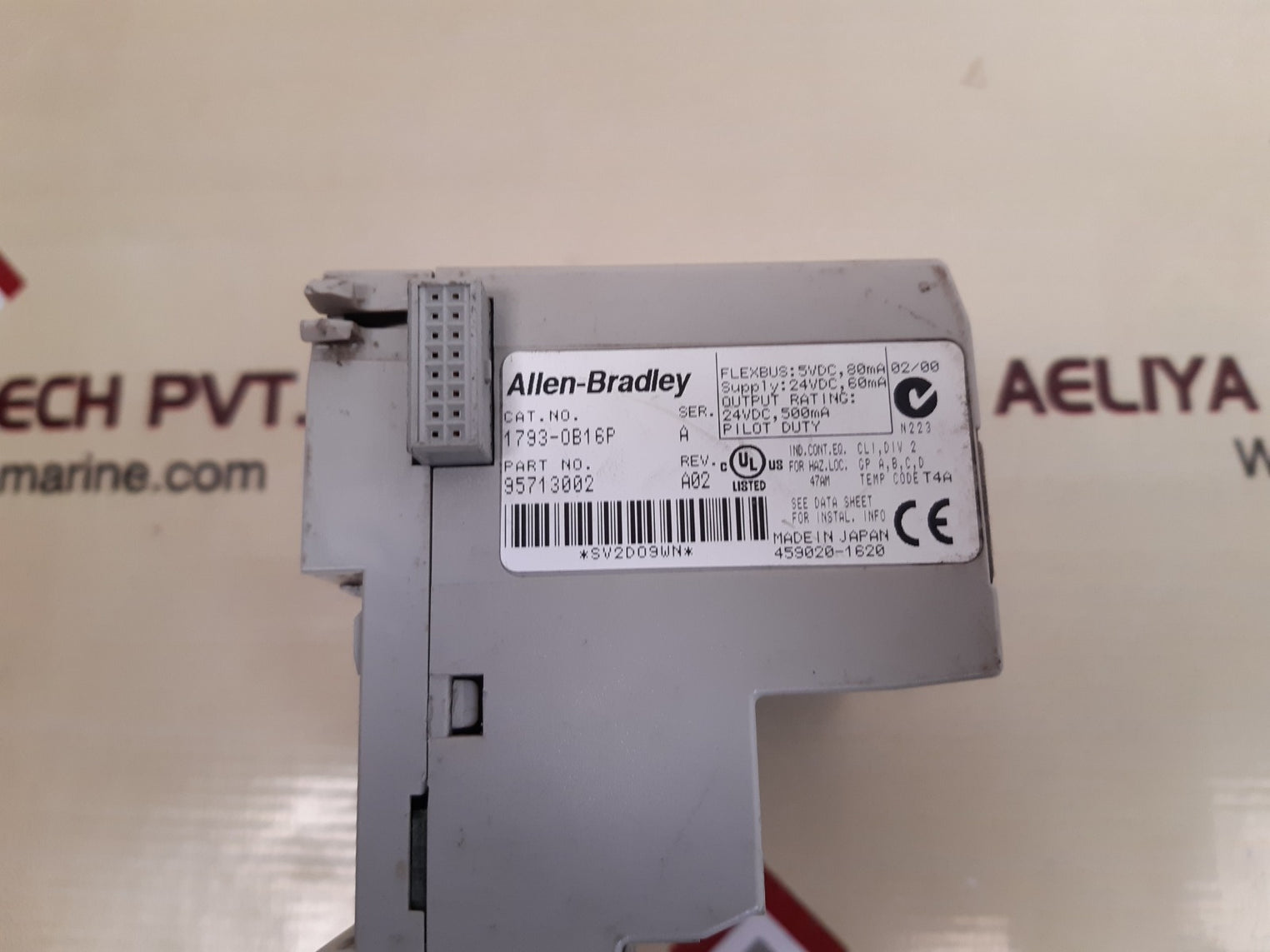 Allen-bradley 1793-ob16p ser a output module 