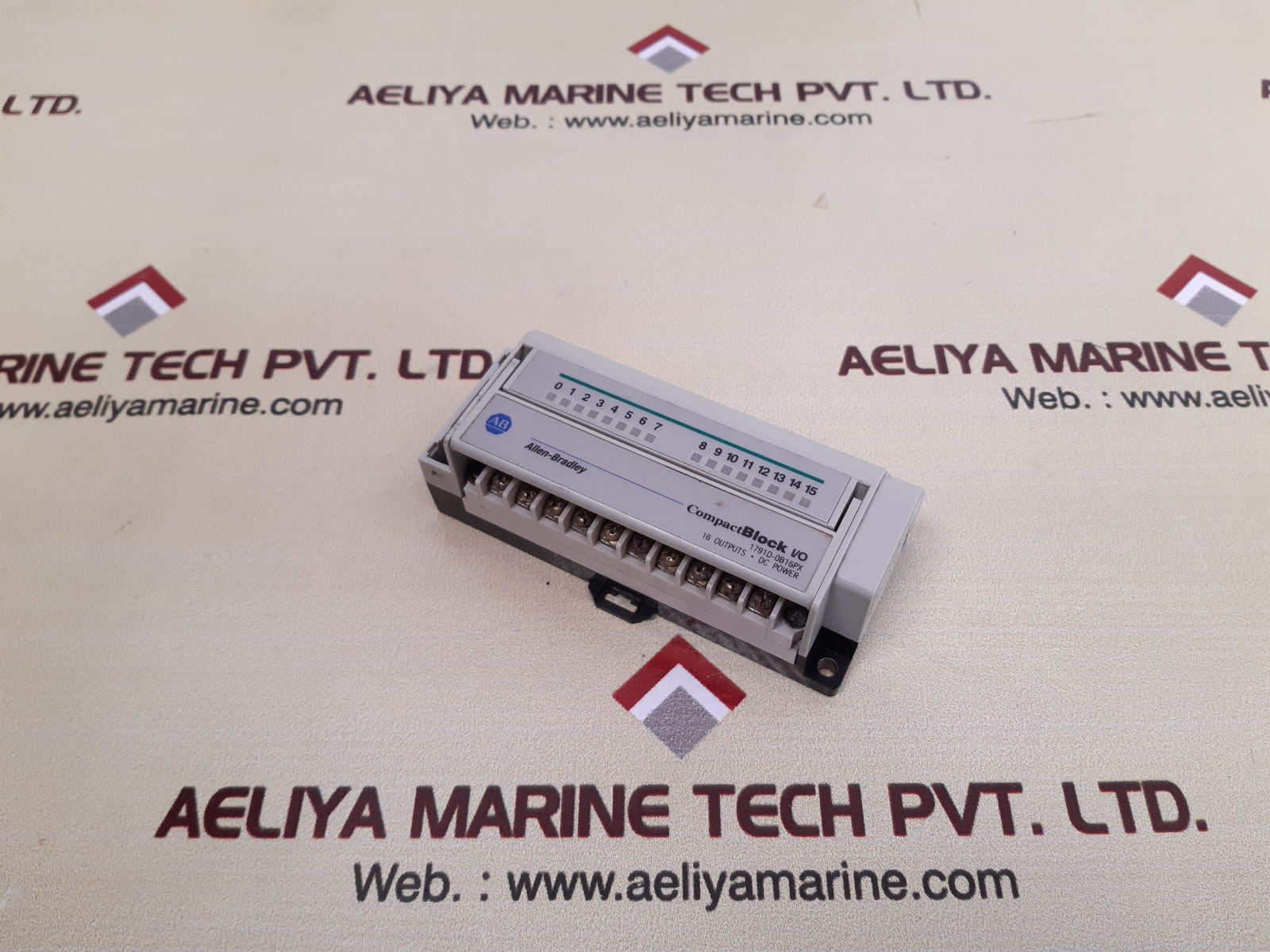 Allen-bradley 1791d-0b16px compact block output base ser D 