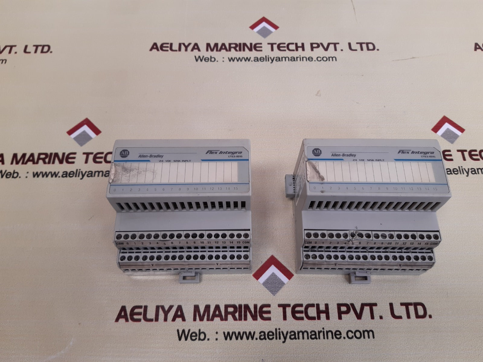 Allen-bradley 1793-ib16 sink input module ser.a 