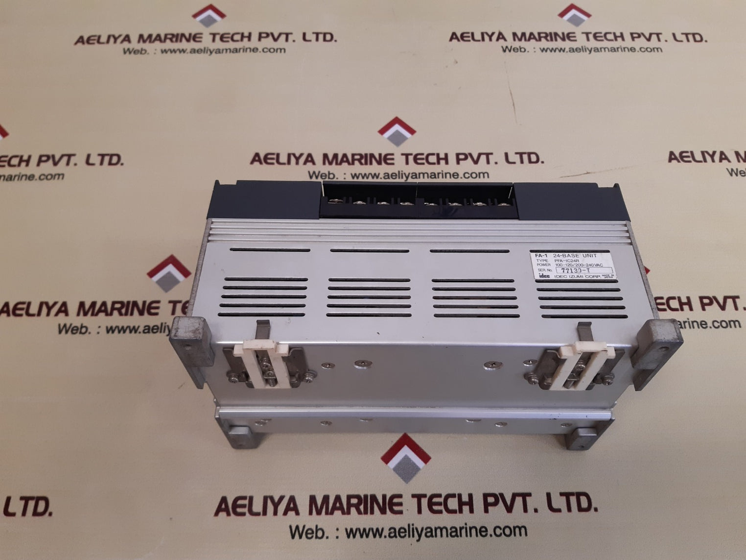 Idec fa-1 pfa-1c24r 24-base programmable controller