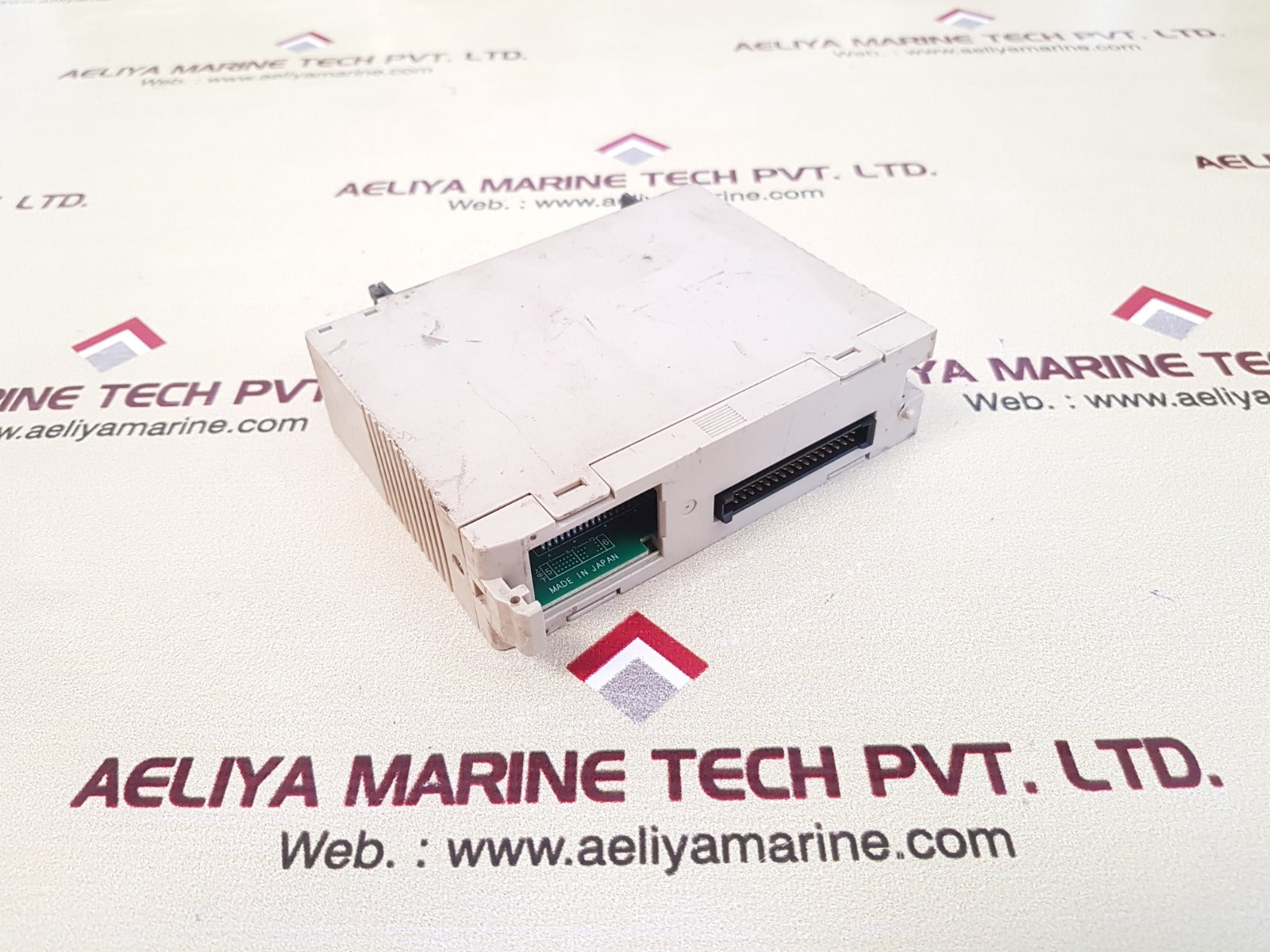 Omron c200h-id212 input unit 24vdc 7ma