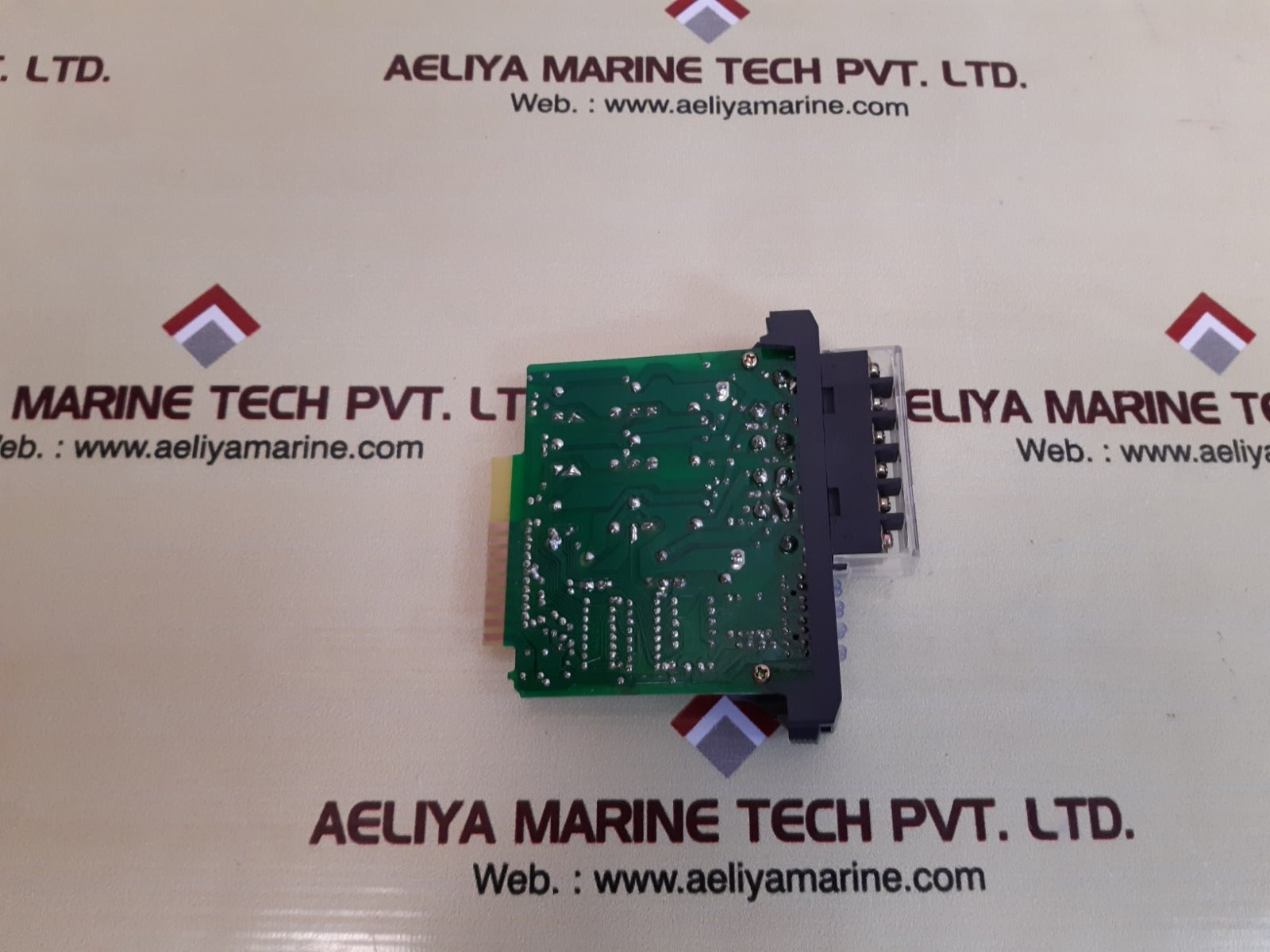 Automation direct d3-08tr relay output module 5-265vac 50/60hz 
