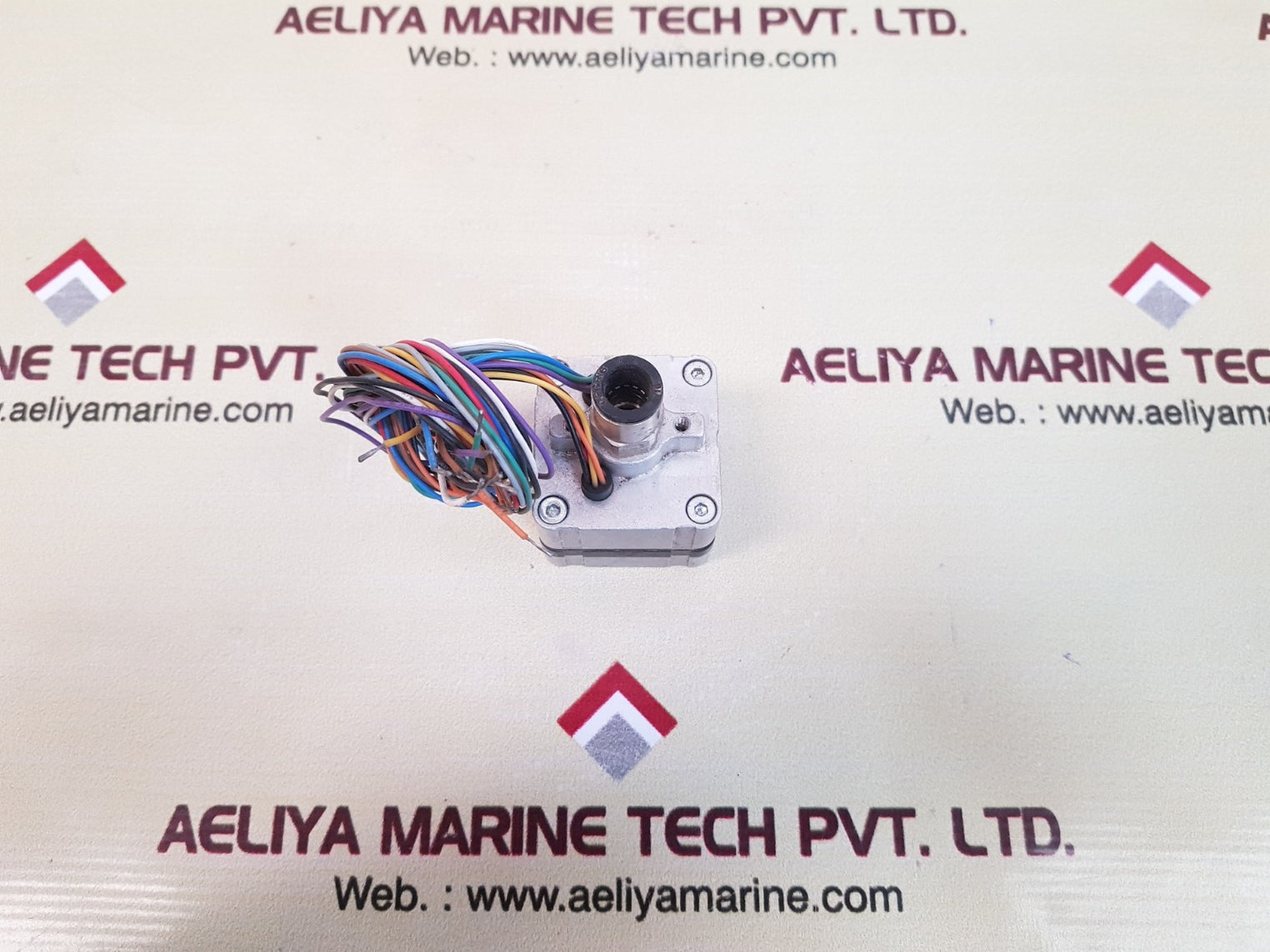 Shavo matrix dox 899.904c2kk.445 switch w/y 37/15