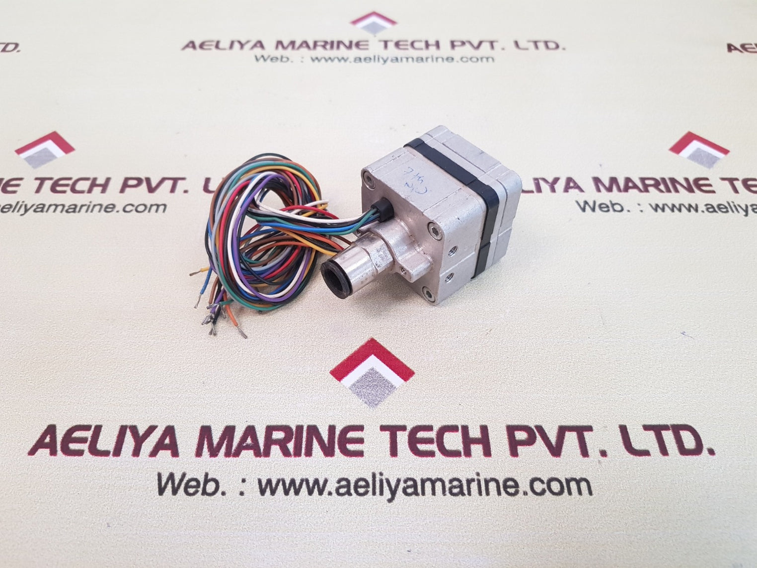 Shavo matrix dox 899.904c2kk.445 switch w/y 37/15