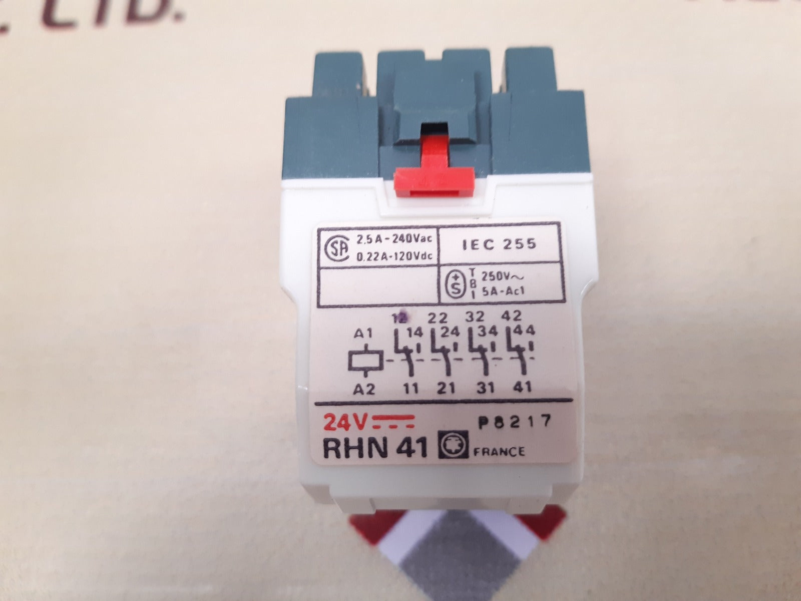 Telemecanique rhn 41 relay 
