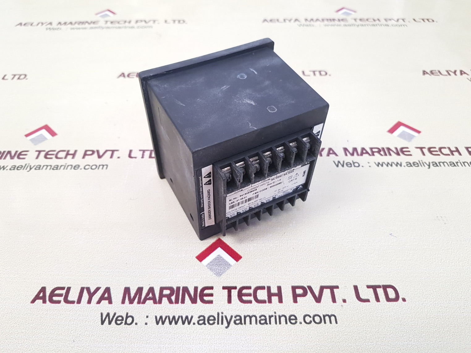 Schneider electric conzerv em1200 power and digital energy meter