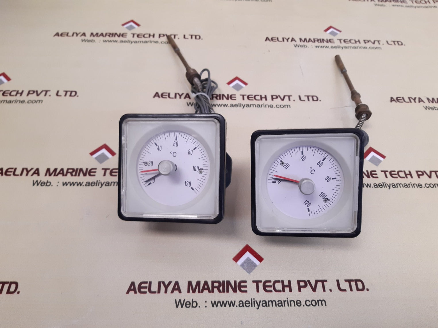 Scantor thermostates stlm 0 to 120 °c