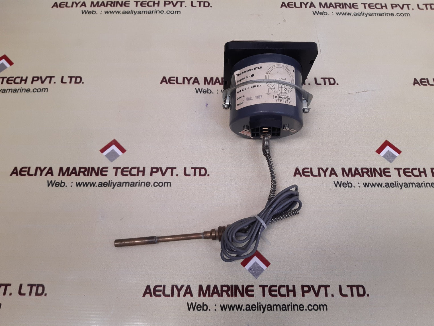 Scantor thermostates stlm 0 to 120 °c