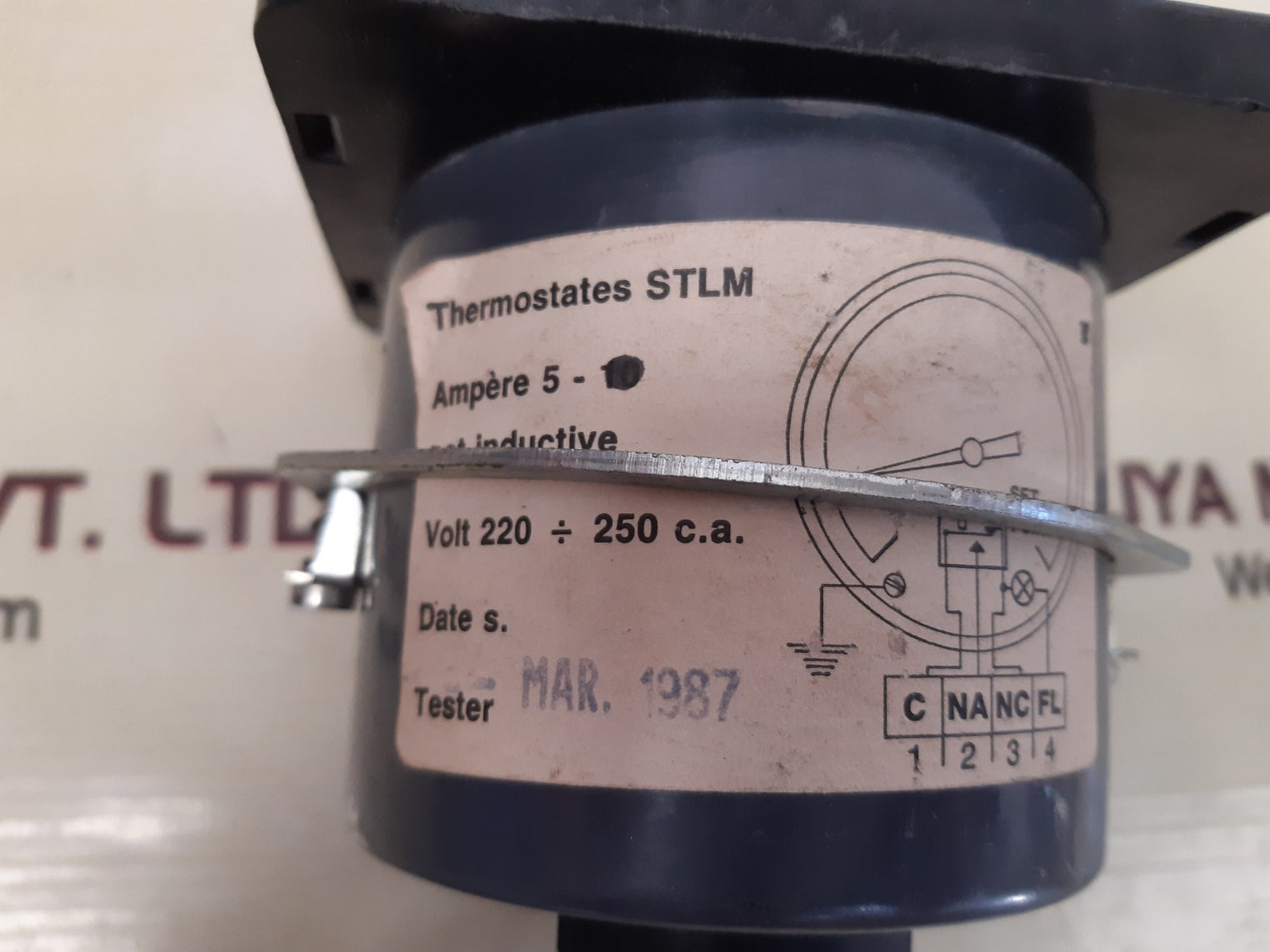 Scantor thermostates stlm 0 to 120 °c
