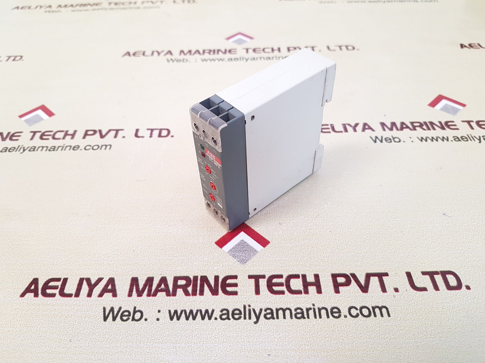 Abb ct-mfe multifunction time relay 1svr550029r8100