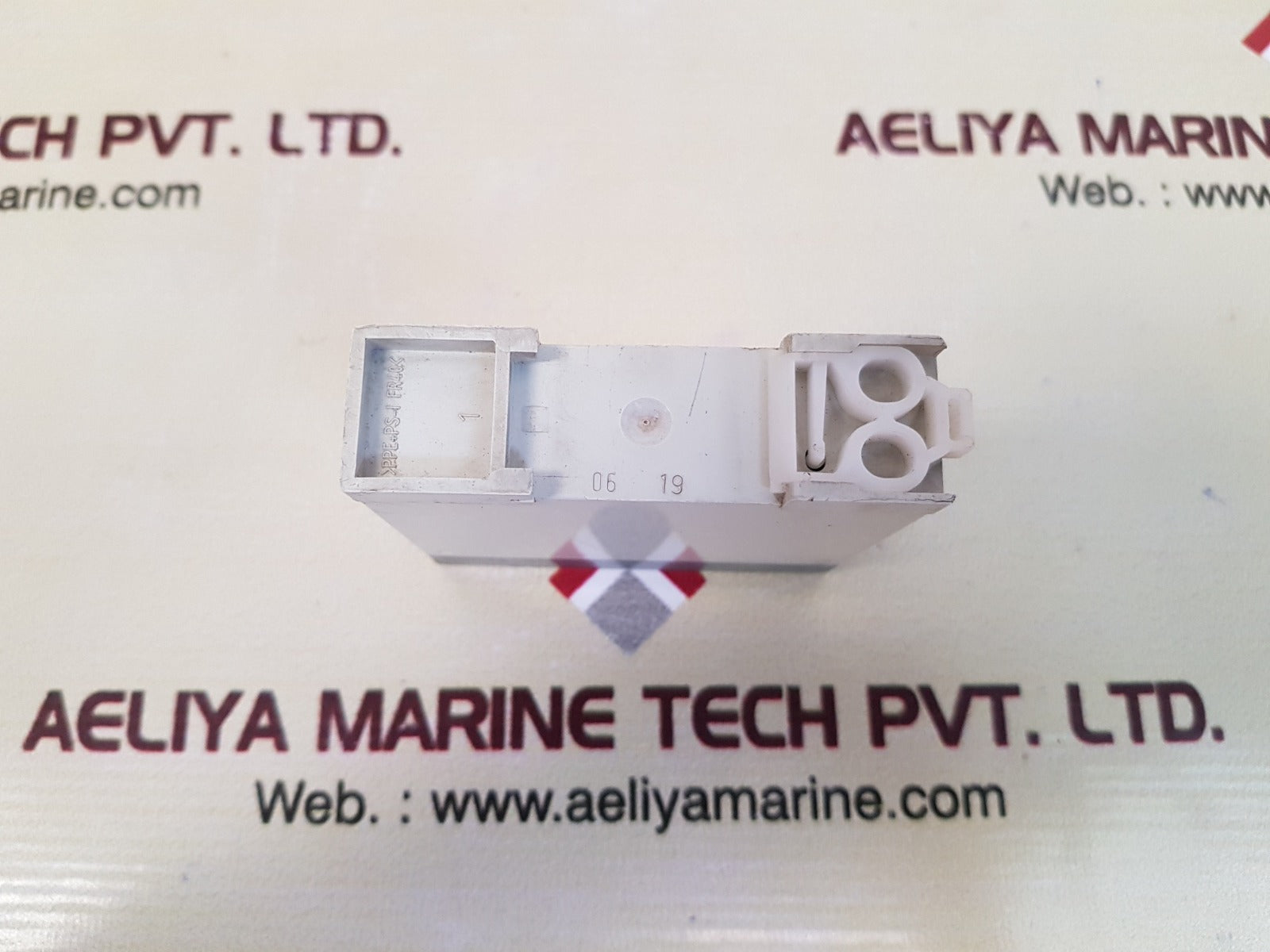 Abb ct-mfe multifunction time relay 1svr550029r8100