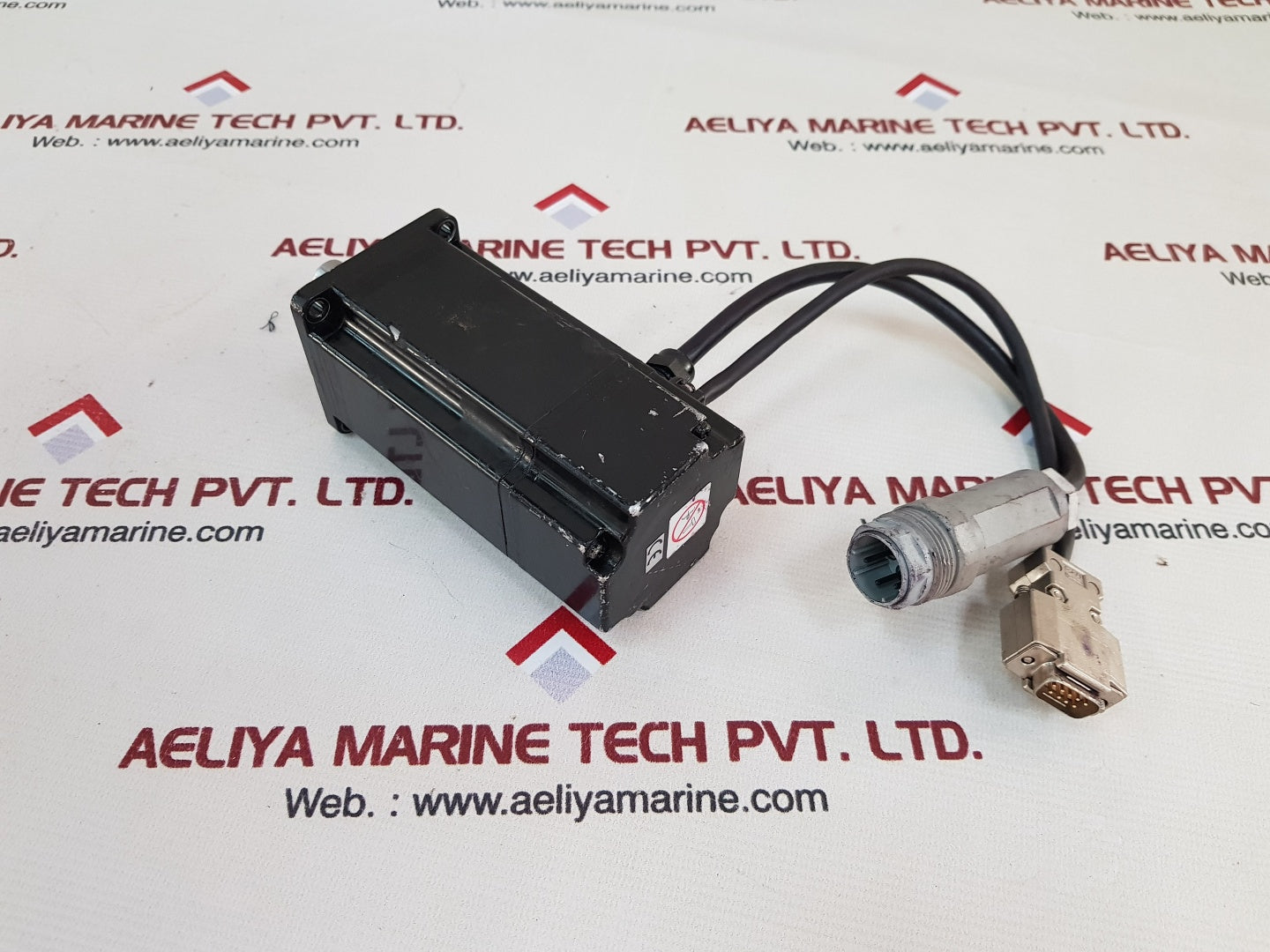 Yaskawa sgm-04v3b4 ac servo motor