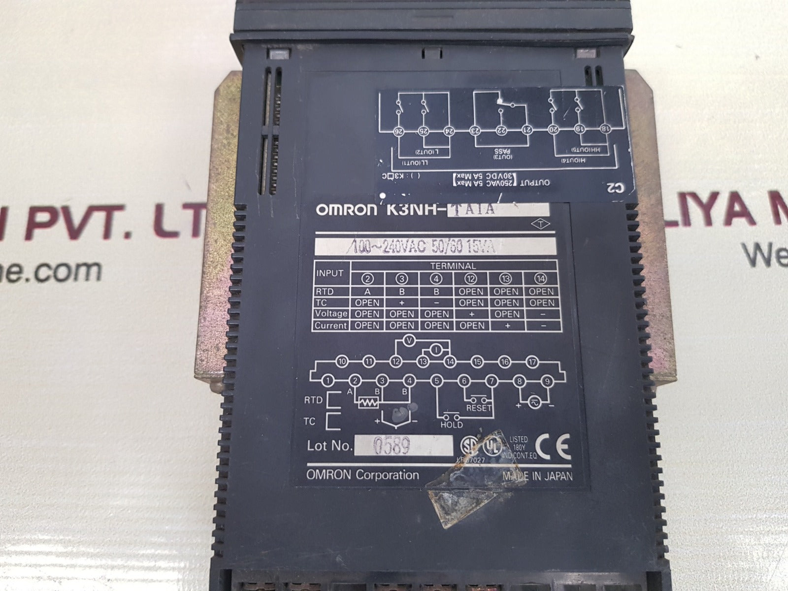 Omron k3nh-ta1a temperature meter