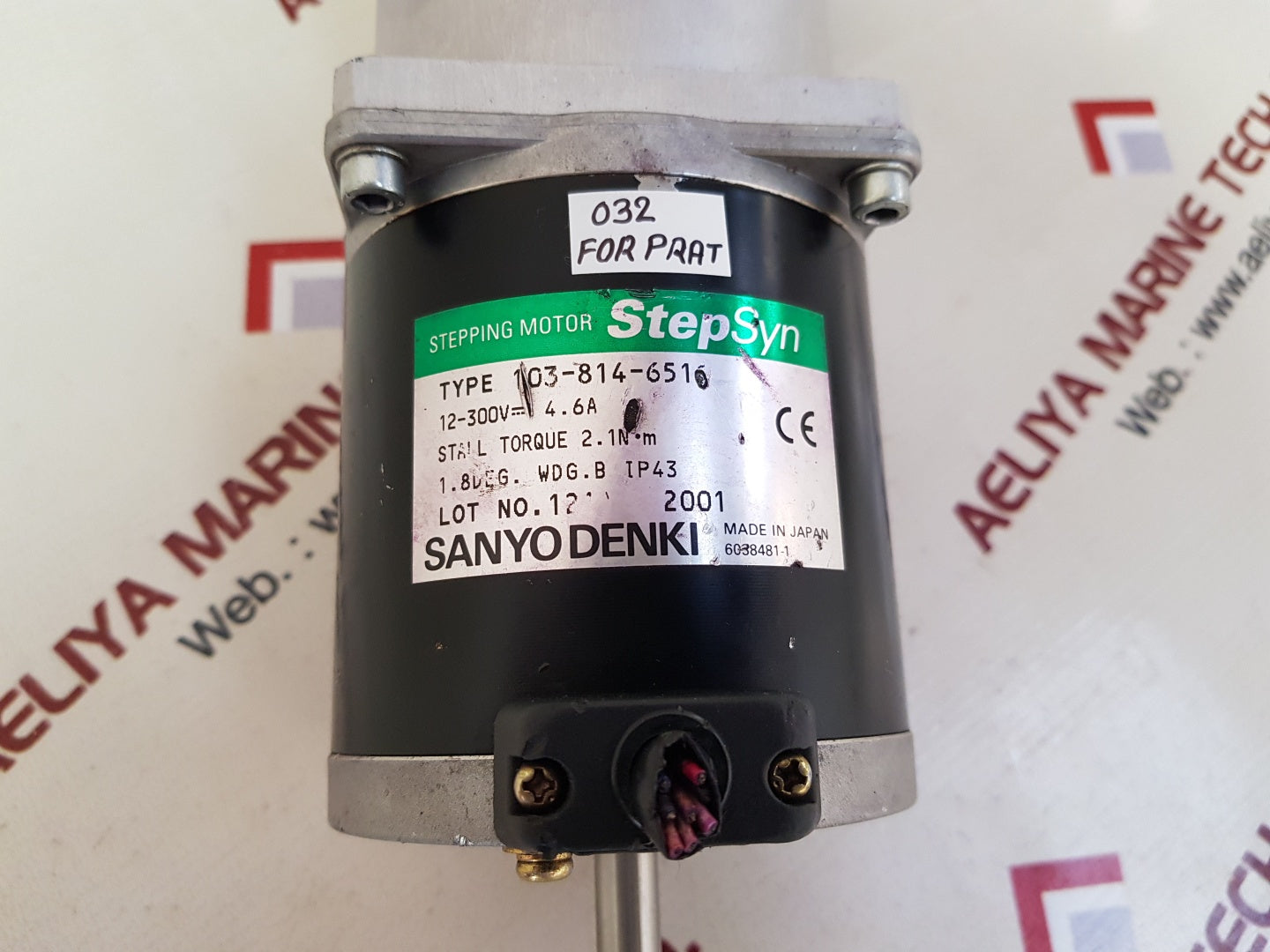 Sanyo denki 103-814-6510 stepper motor with s.t.m. rmi 28 fl reducer