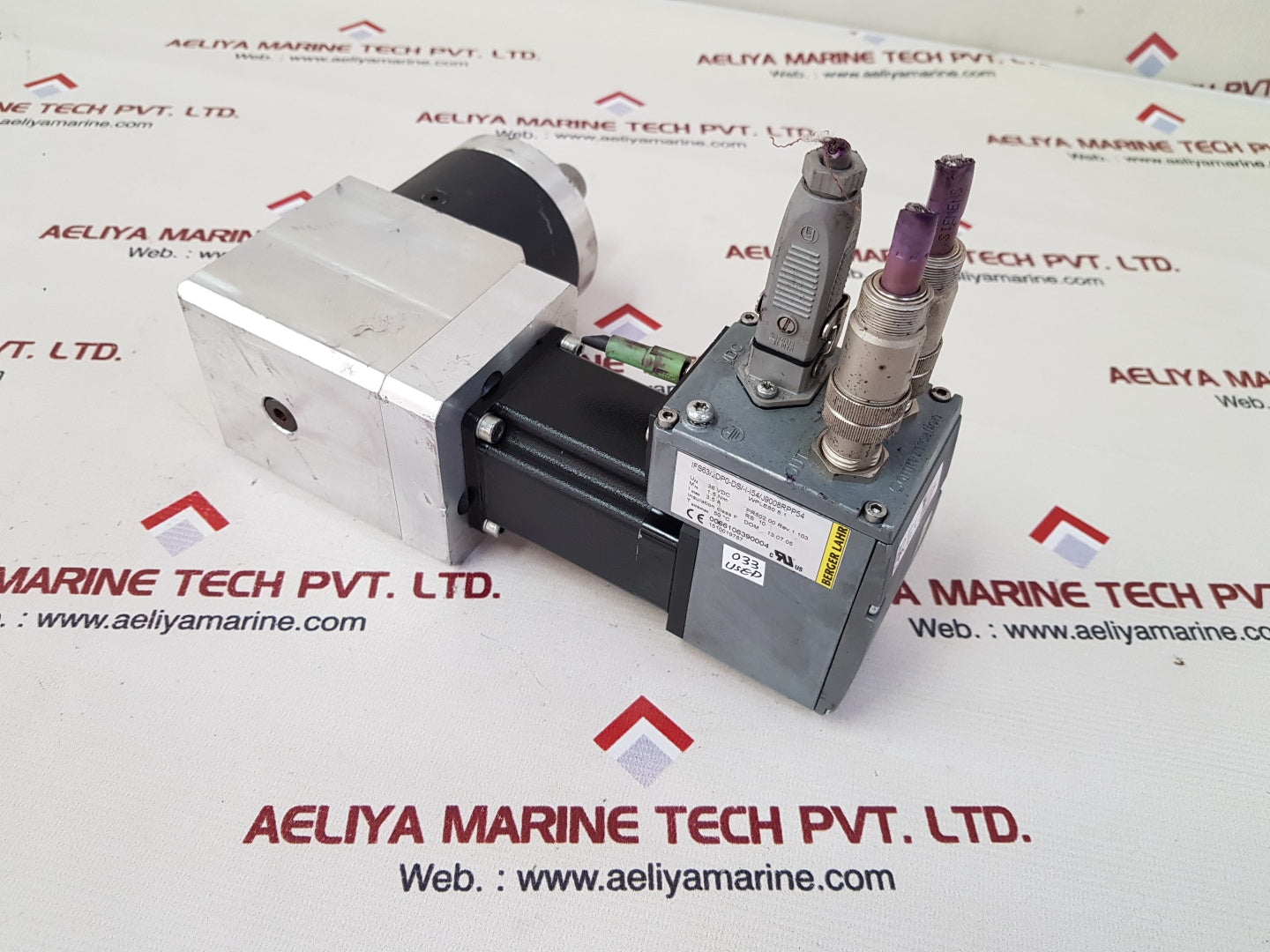 Berger lahr ifs63/2dp0-ds/i-i54/j9008rpp54 motor with neugart wple80