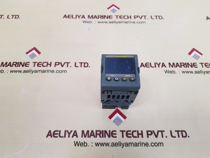 Eurotherm 3216/cc/vh/lrxx/r/xxx/g/eng/eng/xxxxx temperature controller