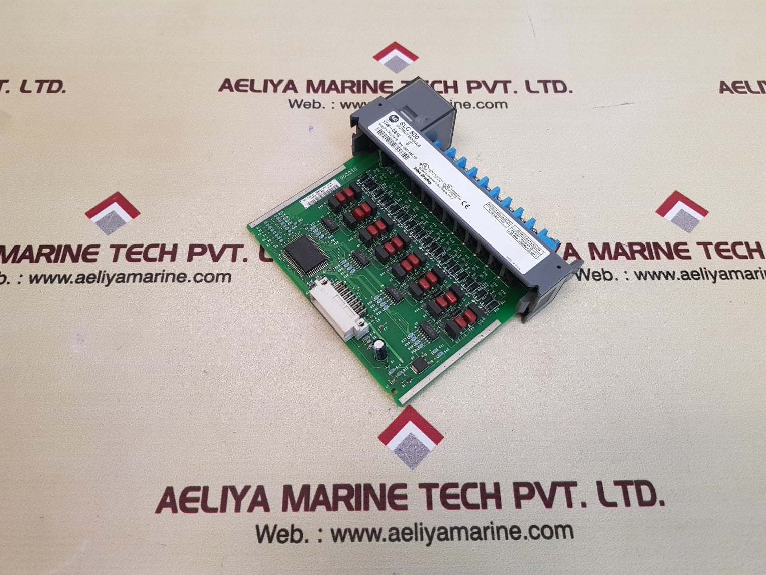 Allen-bradley 1746-0b16 ser d slc 500 output module