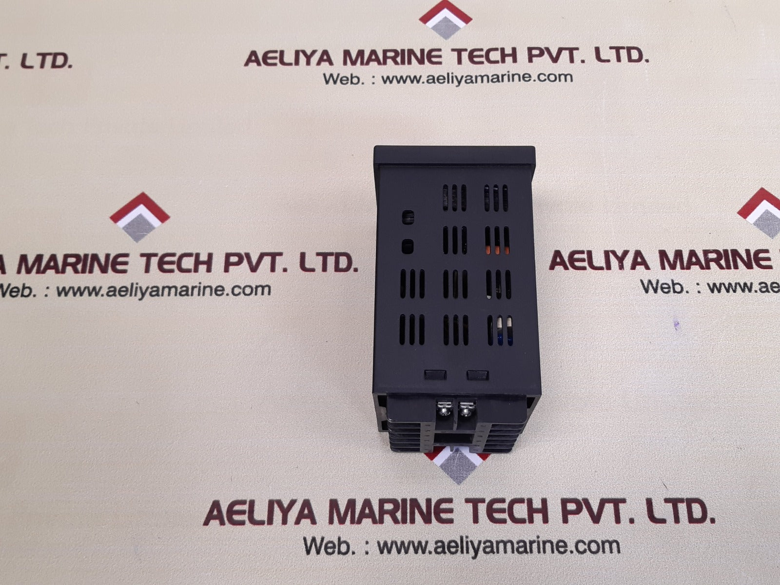 Selec xt 264-3  timer module 90 to 270v ac/ dc