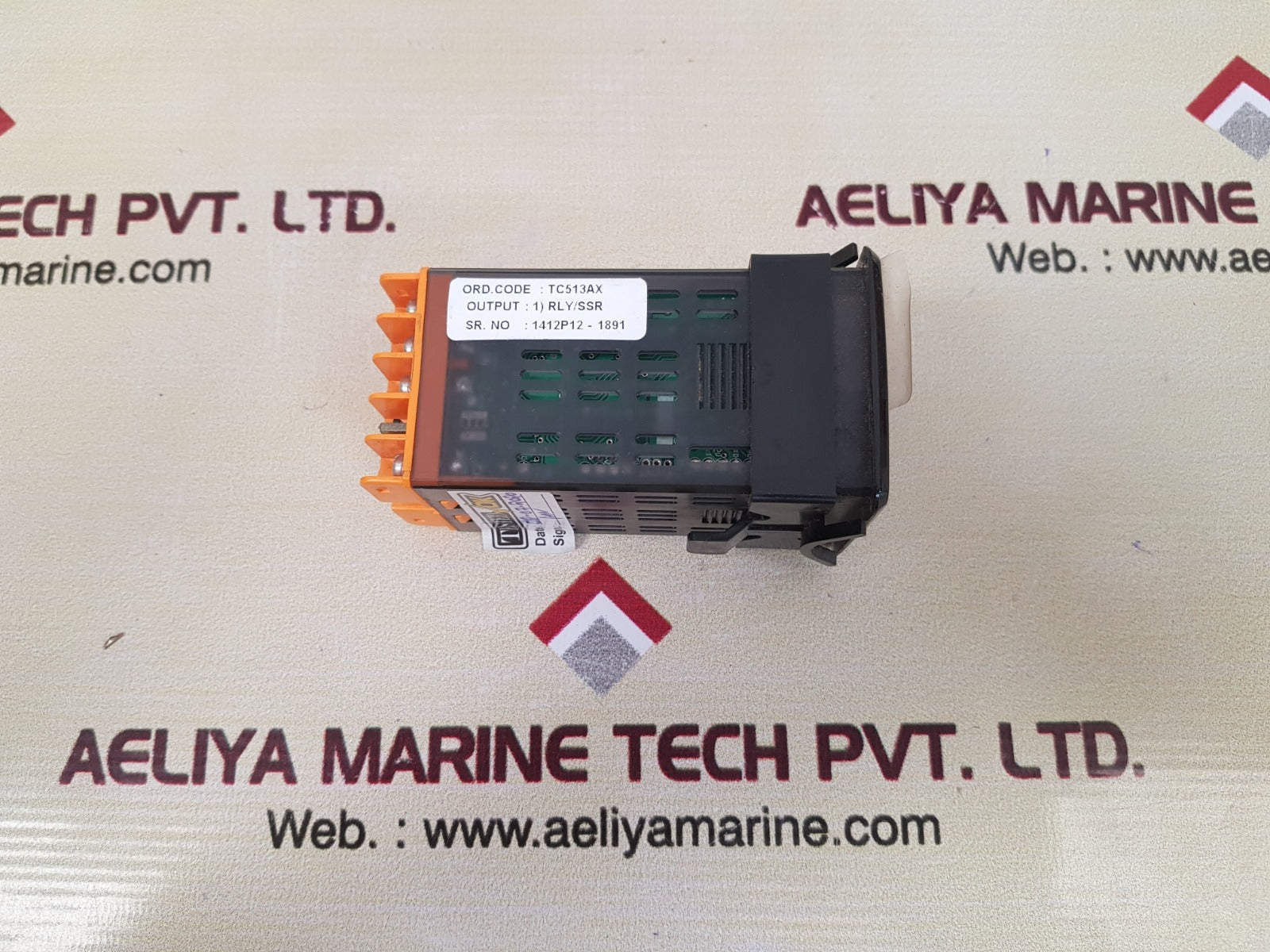 Selec tc513ax temperature controller 