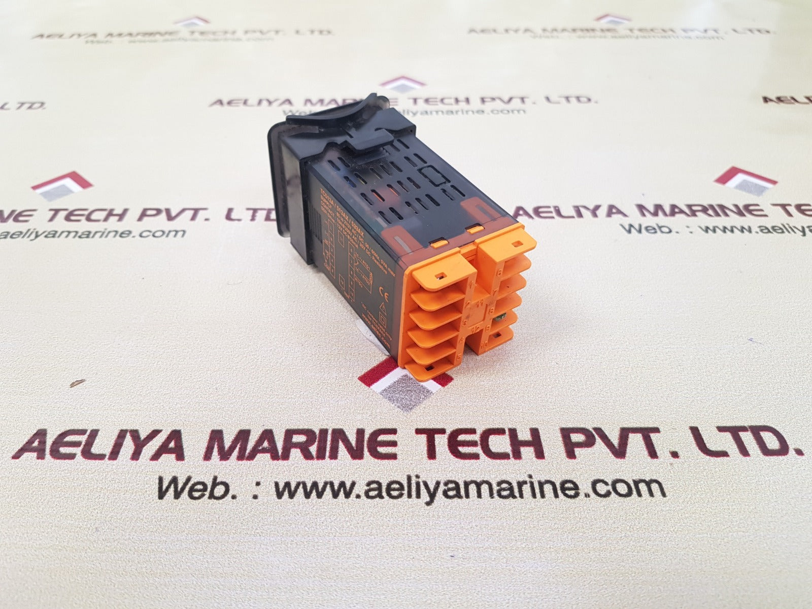 Selec tc513ax temperature controller 