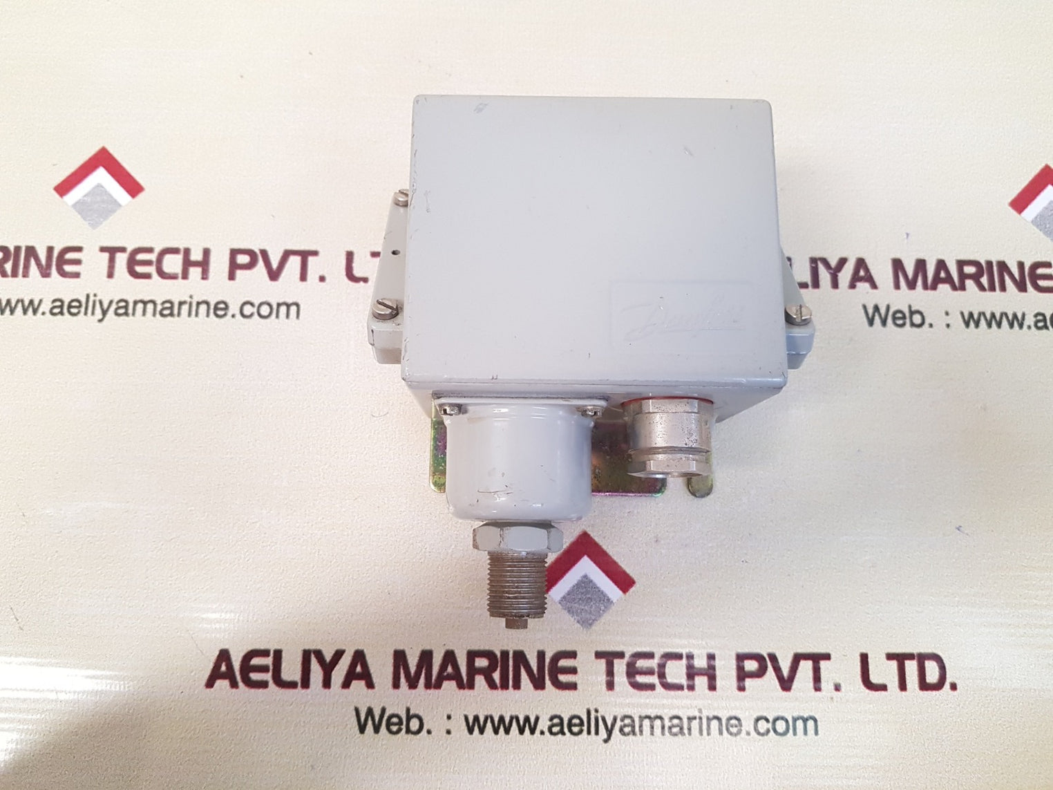 Danfoss kps 33 pressure switch 060-3103 