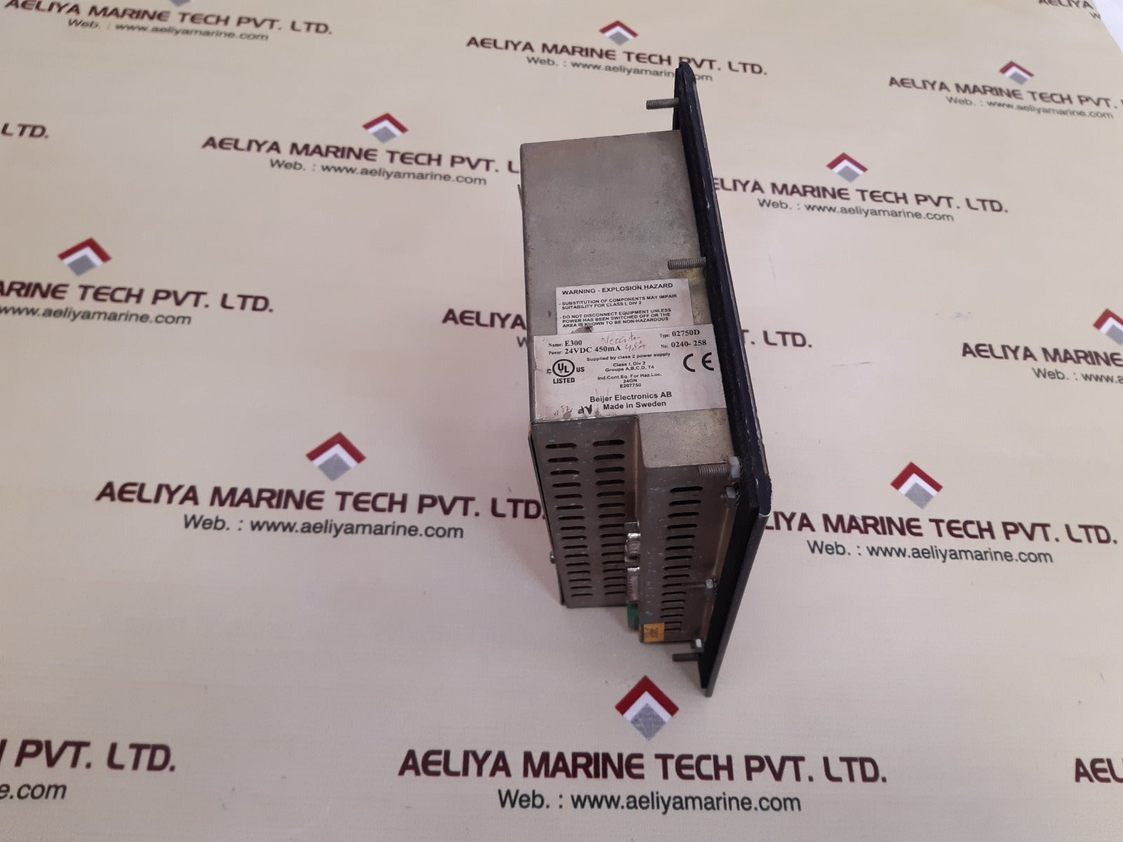 Beijer electronics e300 operator interface panel 02750d