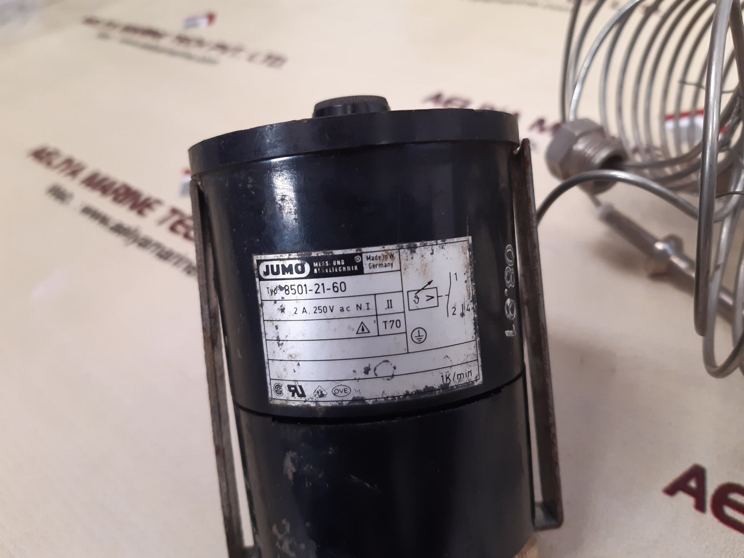 Jumo 8501-21-60 temperature switch 0-120°c