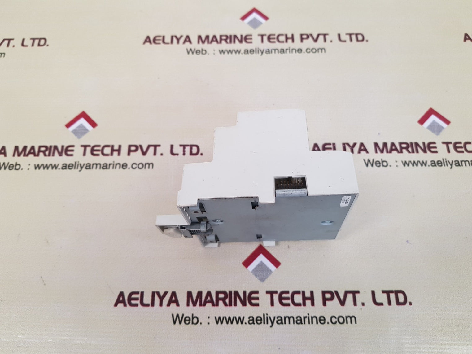 Abb do210 digital output module 492953501 version. 1