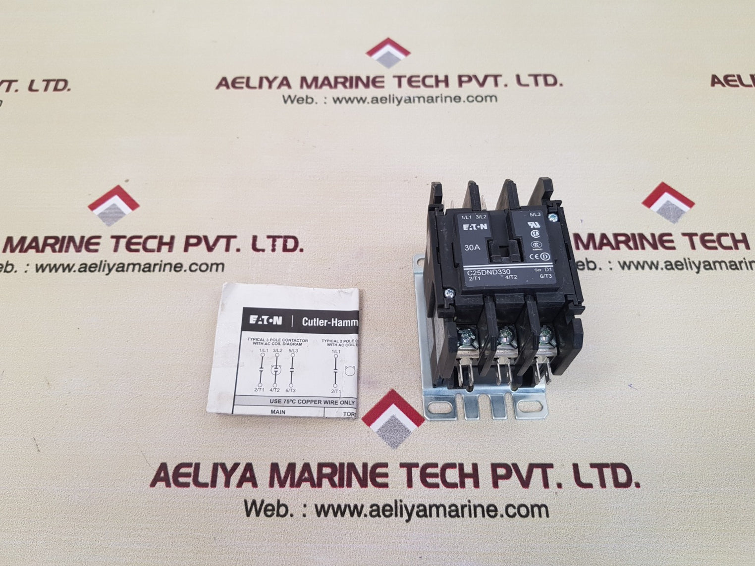 Eaton c25dnd330 ser.d1 definite purpose contactor