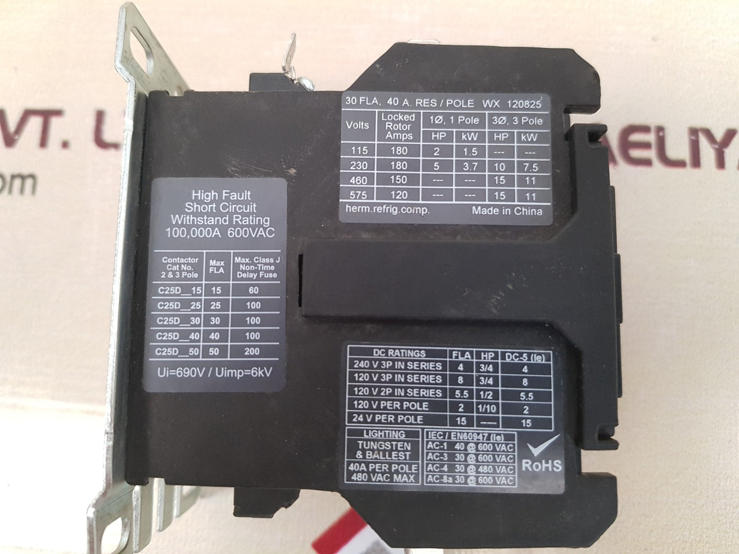 Eaton c25dnd330 ser.d1 definite purpose contactor