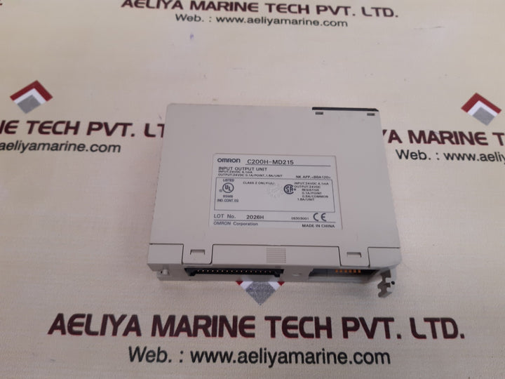 Omron c200h-md215 input output unit