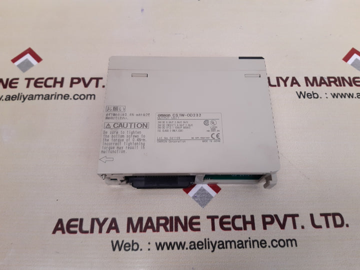 Omron cs1w-od232 output unit 